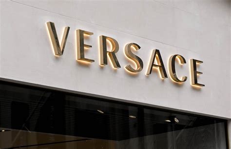 versace ihr|versace clothing company.